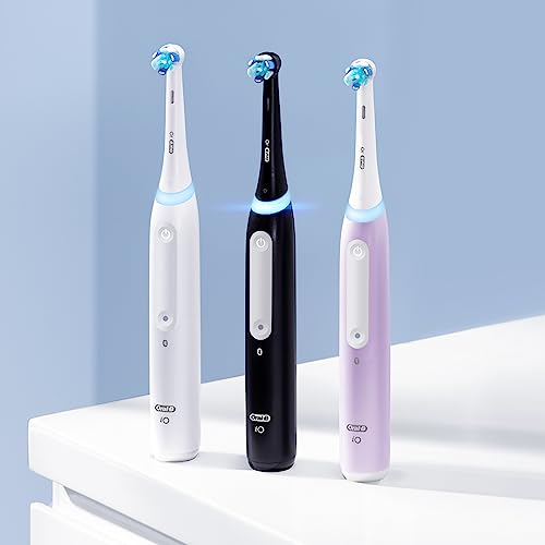 Oral-B TOOTHBRUSH