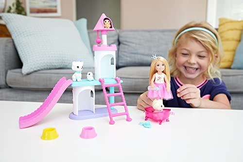 Barbie Princess Adventure Chelsea Pet Castle Playset, with Blonde Chelsea Doll (6-inch), 4 Pets and Accessories, Gift for 3 to 7 Year Olds