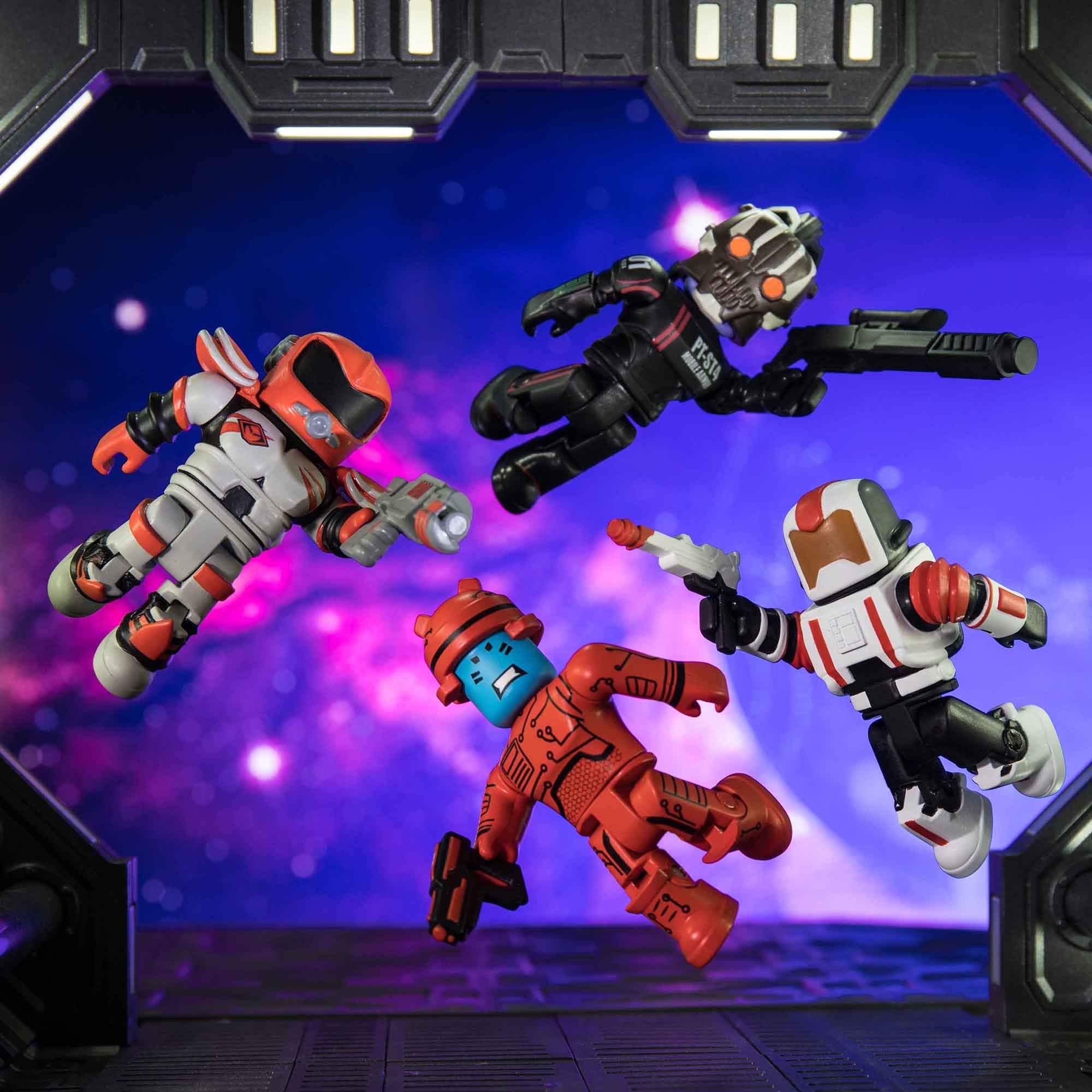 Roblox Action Collection - Star Commandos Four Figure Pack [Includes Exclusive Virtual Item]