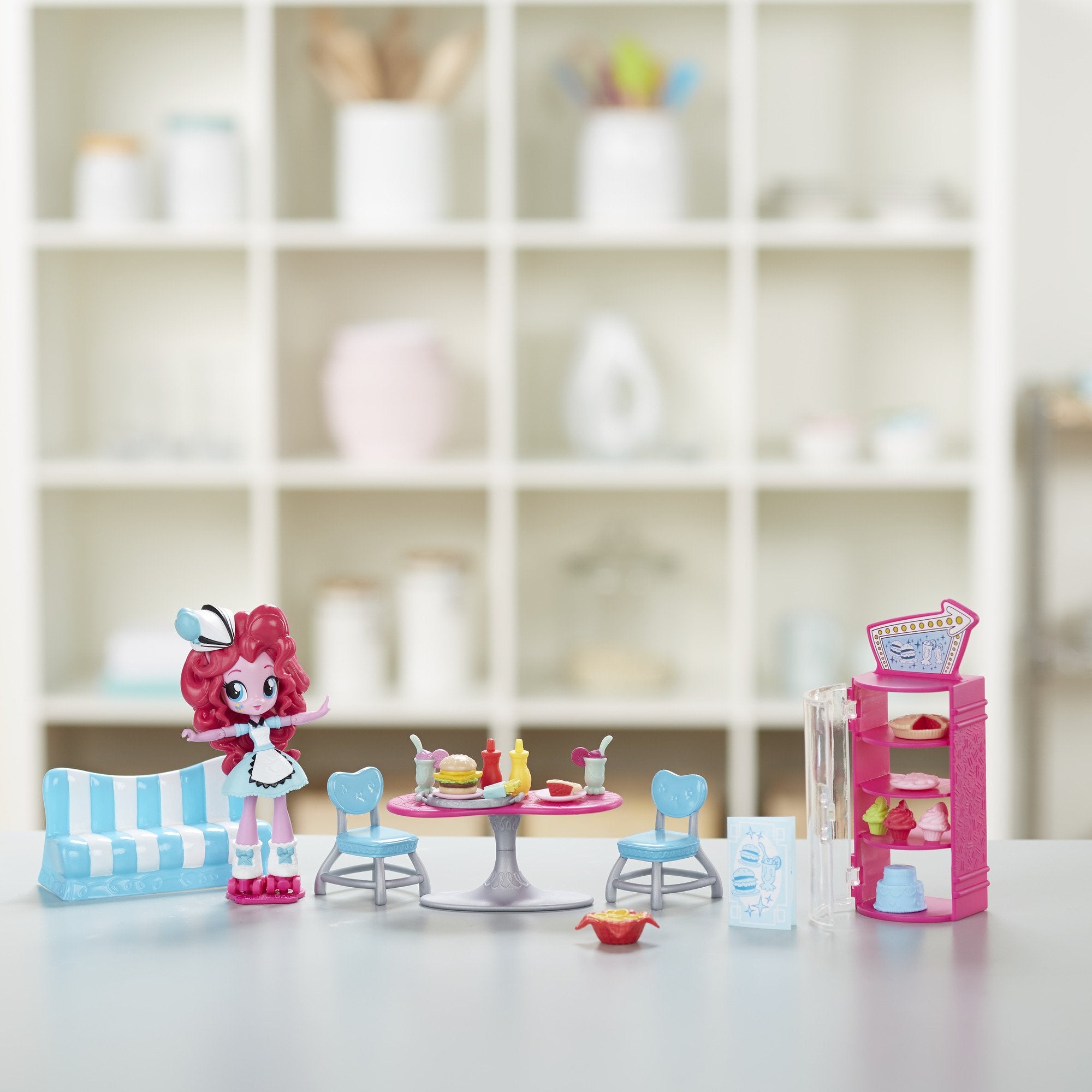 My Little Pony Equestria Girls Pinkie Pie Sweet Snacks Café